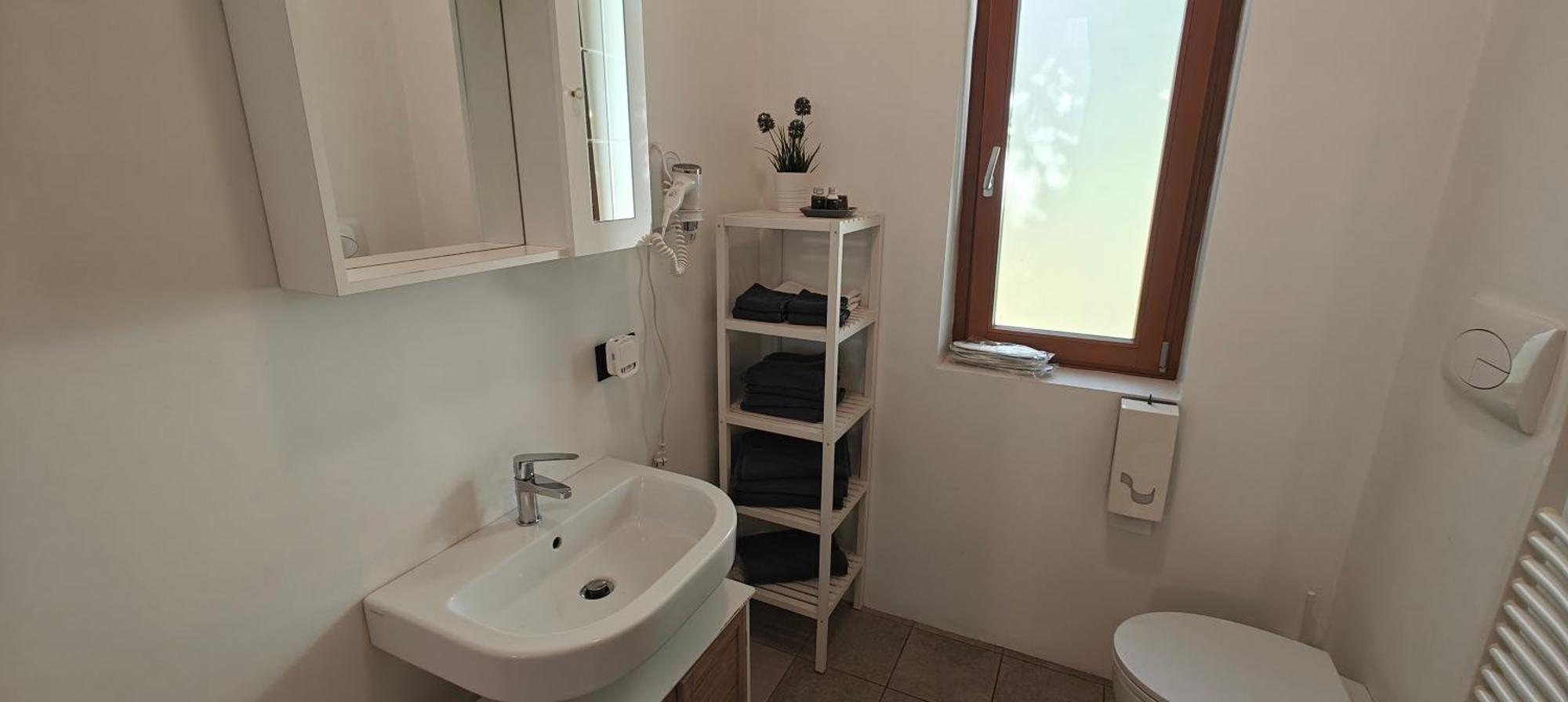 Lazy Bee Camping Village Aosta Luaran gambar