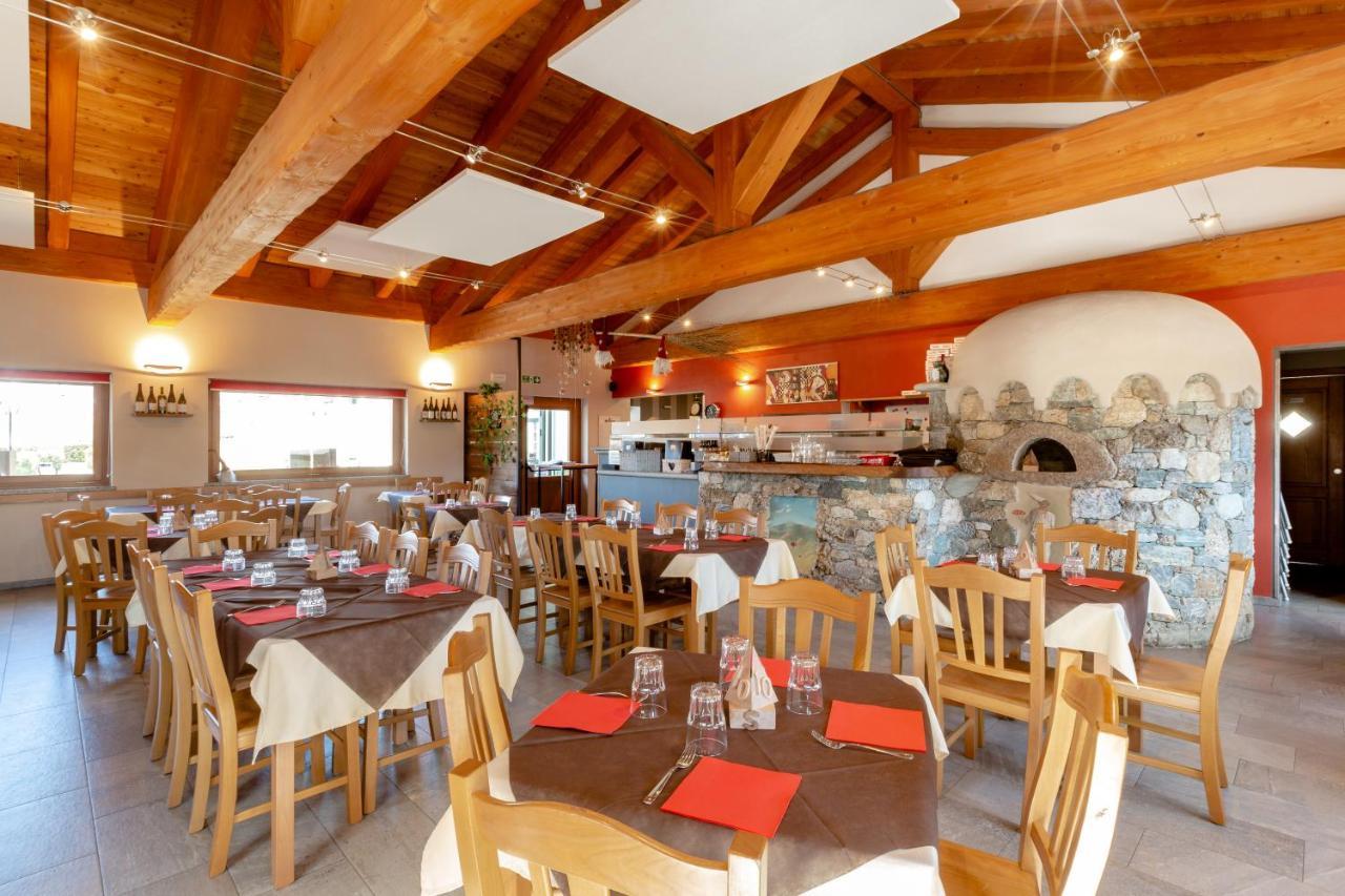Lazy Bee Camping Village Aosta Luaran gambar